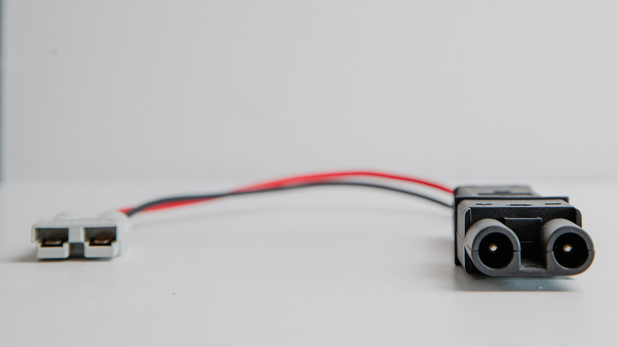 Pro-Guide Charging Plug - Yamaha G19/G22